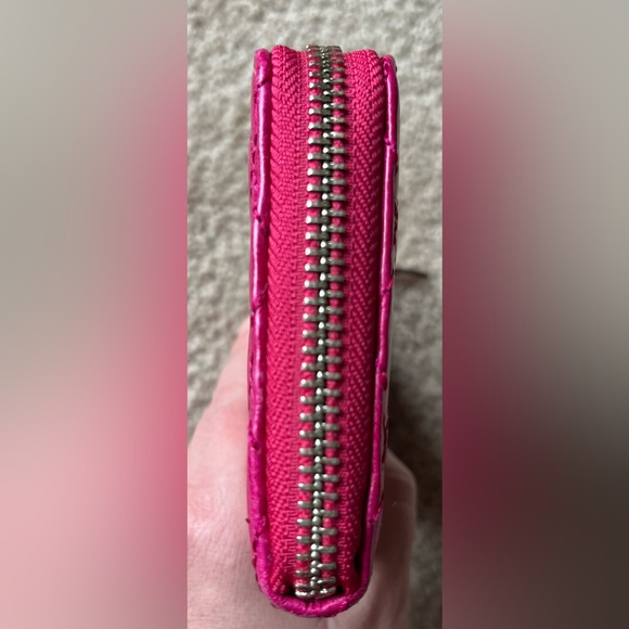 COACH | Fushcia Pink Coach Wallet | Quilted Slim Zip Coach Wallet - Picture 12 of 14